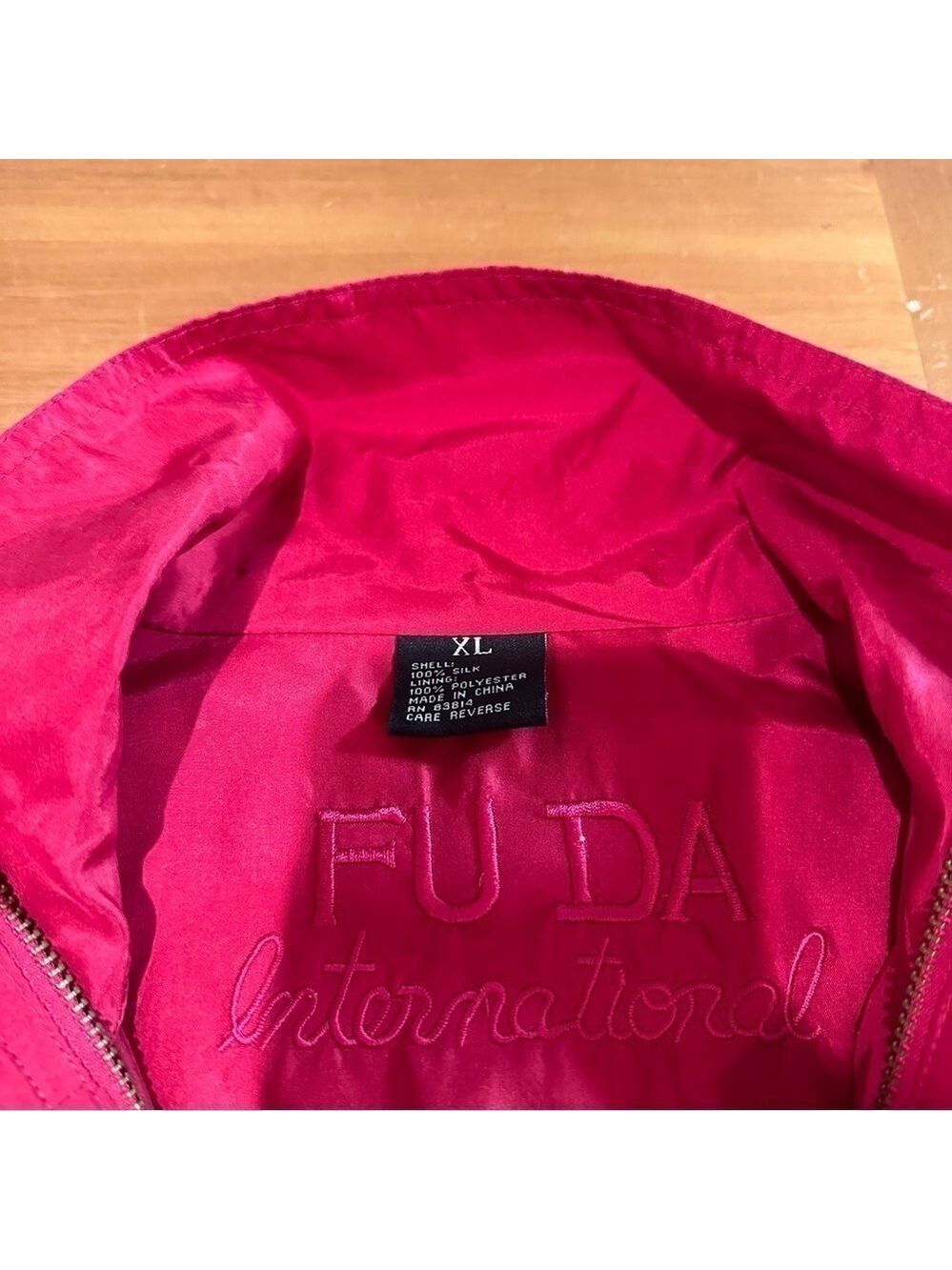 FUDA International Vintage 100% Silk Red Jacket Size XL - Picture 6 of 8